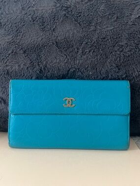 Chanel Camellia Flower Wallet